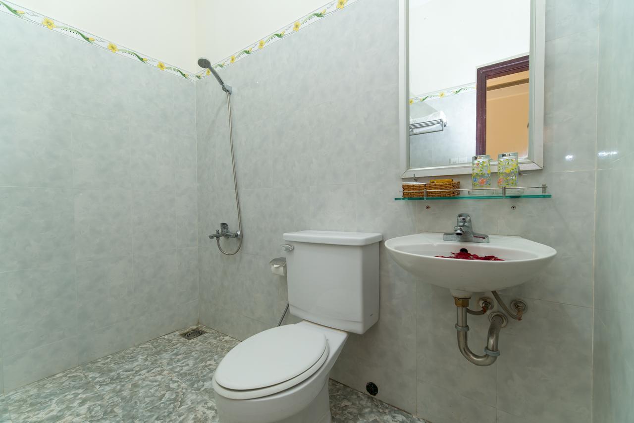 Hoa Thu Homestay Hoi An Esterno foto